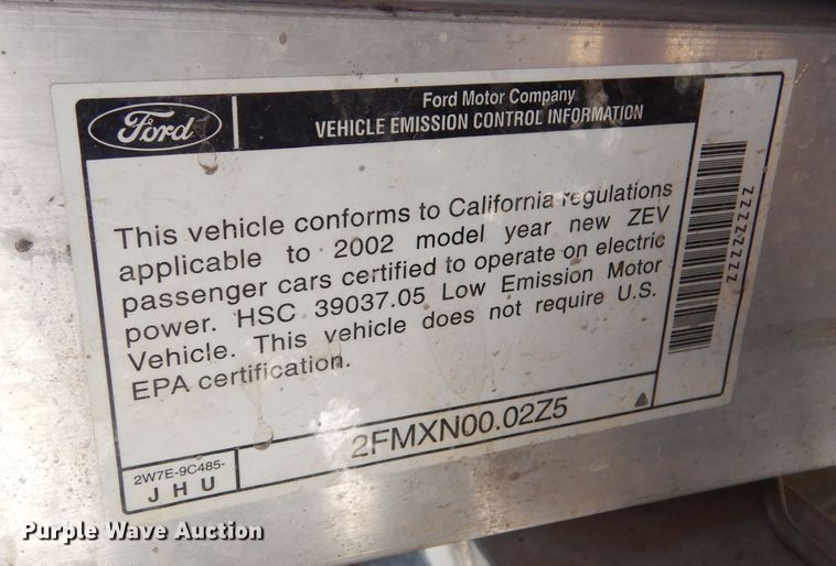 image for item LB9789 2002 Ford Think Neighbor  golf cart