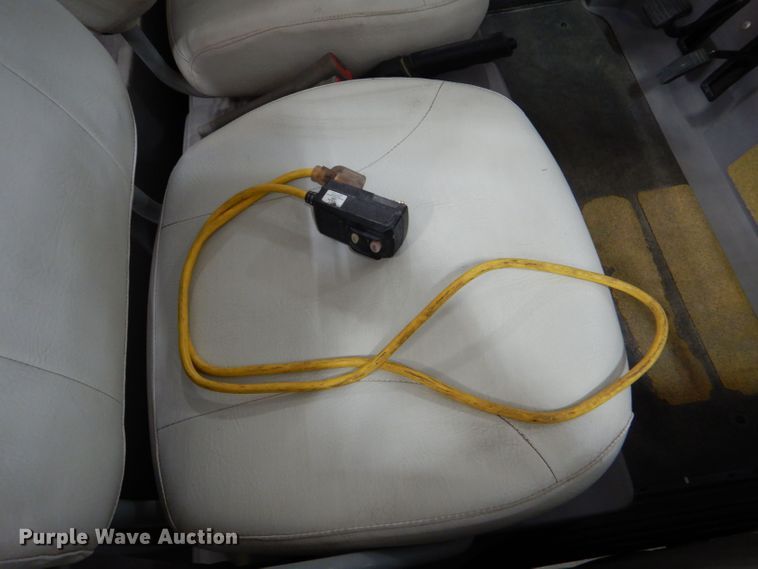 image for item LB9789 2002 Ford Think Neighbor  golf cart
