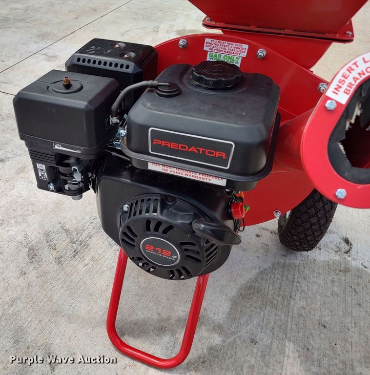 image for item LK9015 Predator  wood chipper