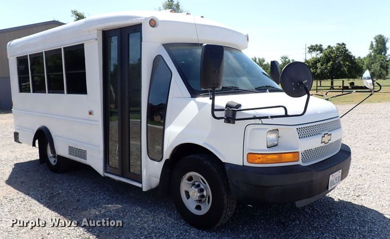 image for item LK9026 2008 Chevrolet Express G3500  school bus