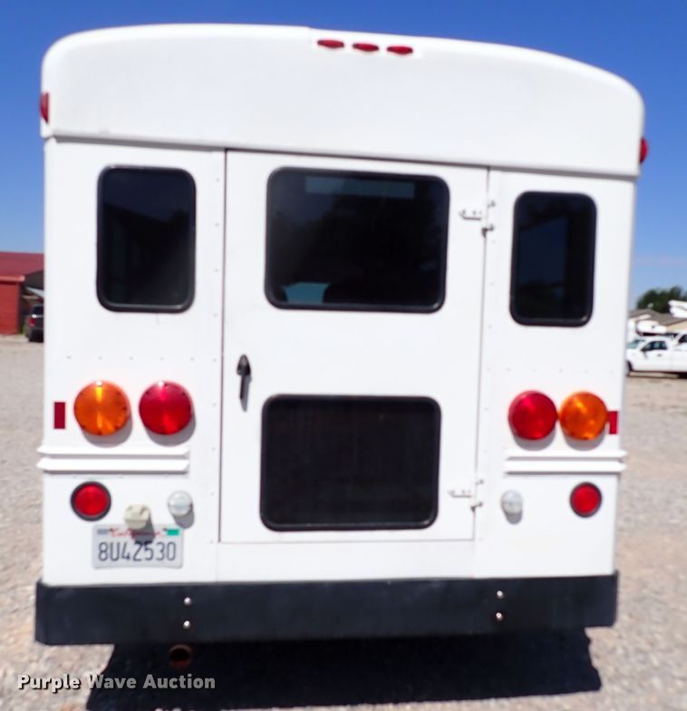 image for item LK9026 2008 Chevrolet Express G3500  school bus