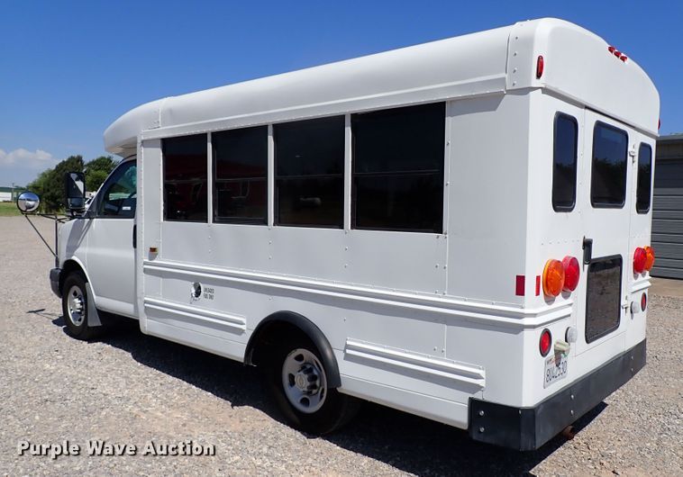 image for item LK9026 2008 Chevrolet Express G3500  school bus