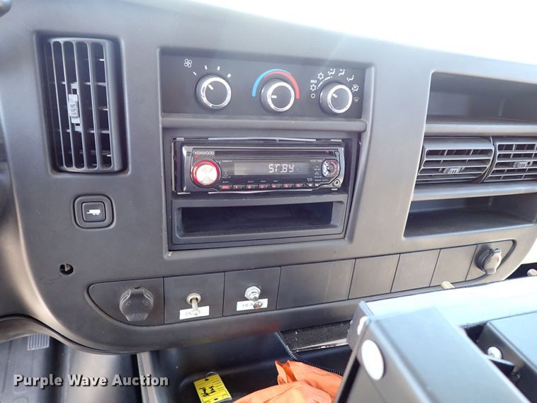 image for item LK9026 2008 Chevrolet Express G3500  school bus