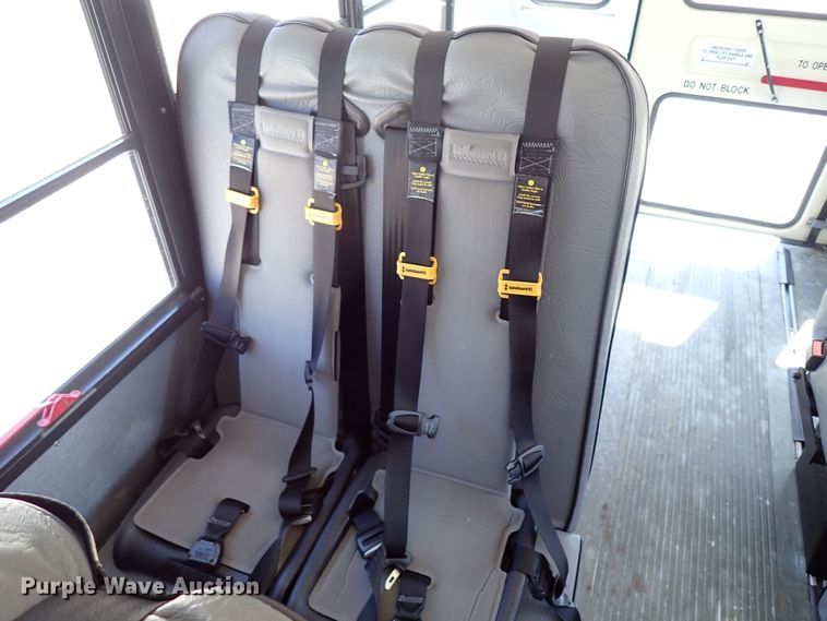 image for item LK9026 2008 Chevrolet Express G3500  school bus