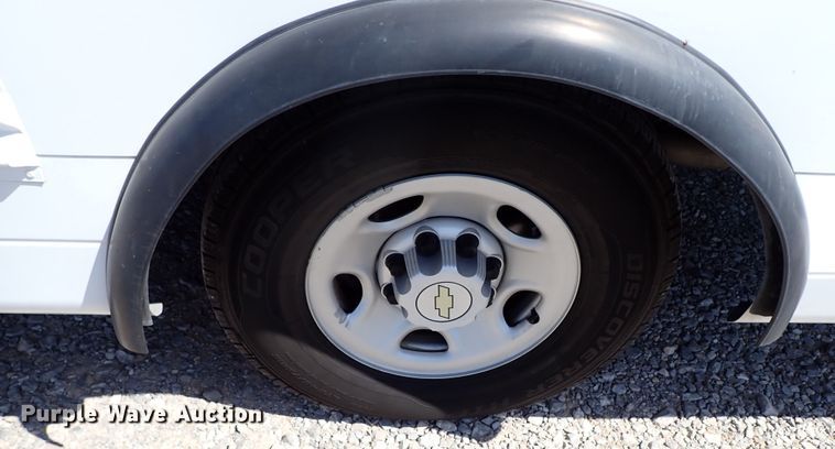 image for item LK9026 2008 Chevrolet Express G3500  school bus