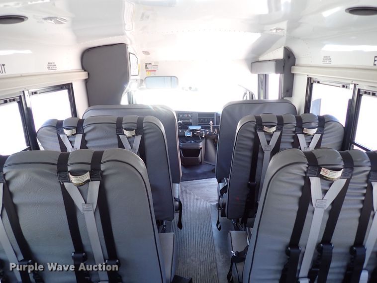 image for item LK9027 2008 Chevrolet Express G3500  school bus