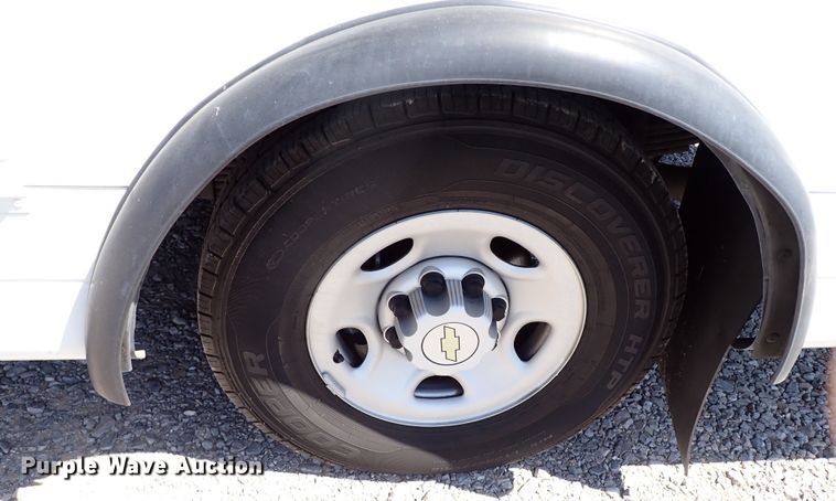 image for item LK9027 2008 Chevrolet Express G3500  school bus