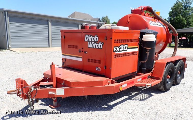 image for item LK9031 2006 Ditch Witch FX30  vacuum excavator