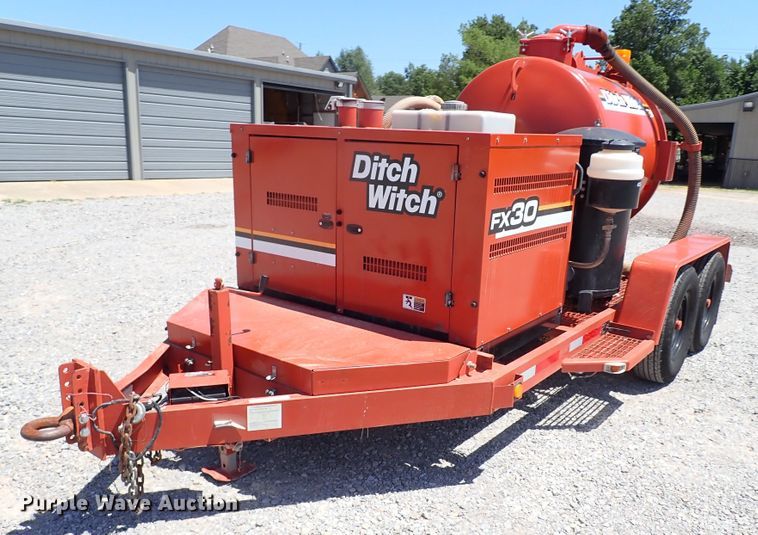 image for item LK9031 2006 Ditch Witch FX30  vacuum excavator