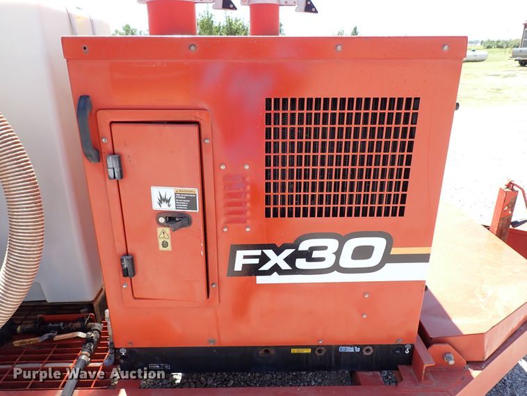 image for item LK9031 2006 Ditch Witch FX30  vacuum excavator