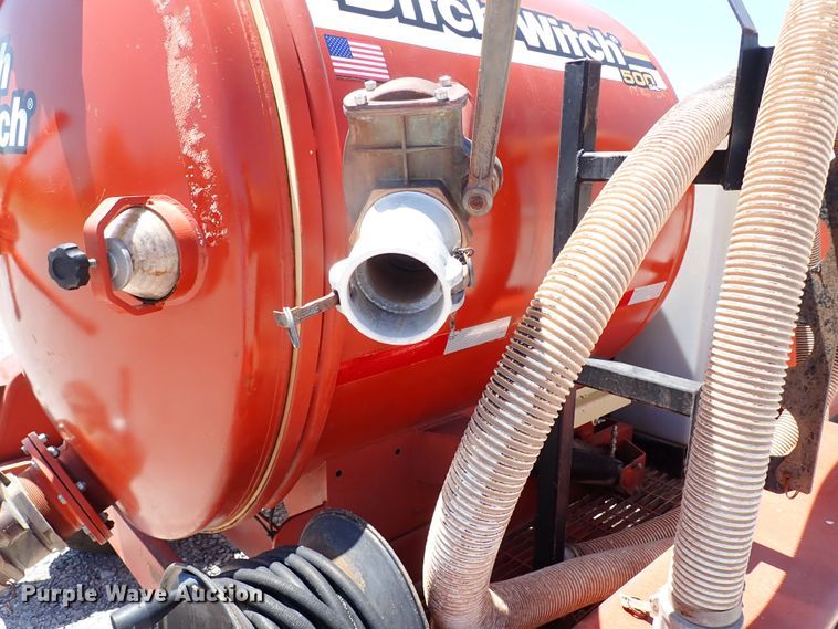 image for item LK9031 2006 Ditch Witch FX30  vacuum excavator