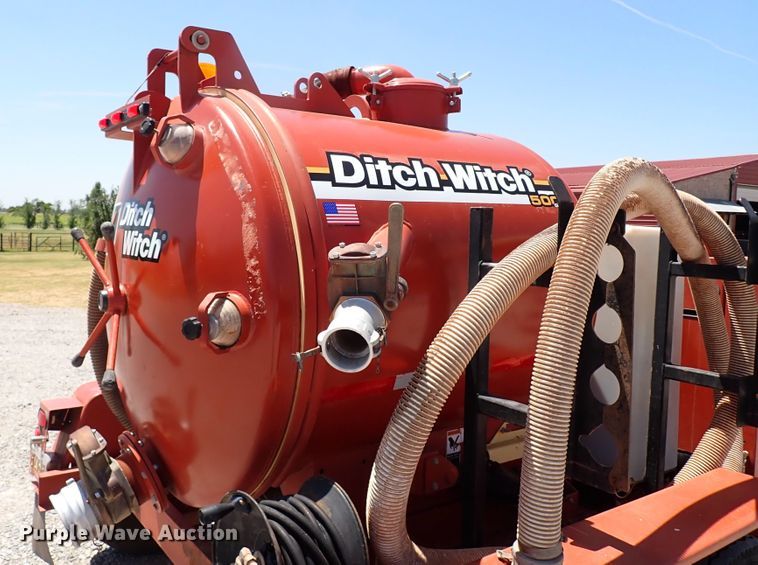 image for item LK9031 2006 Ditch Witch FX30  vacuum excavator