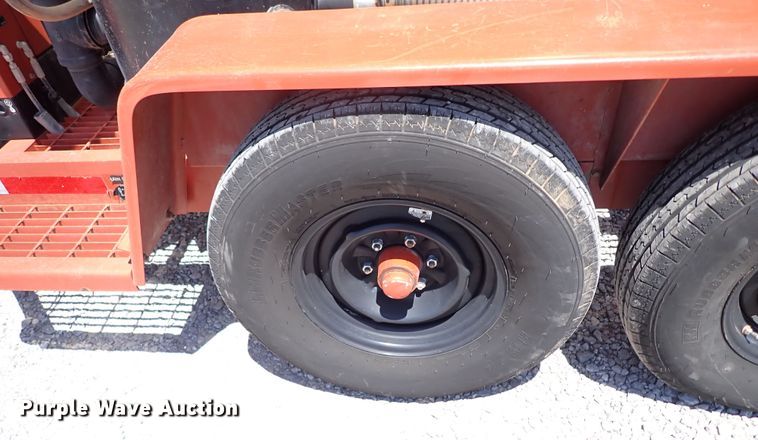 image for item LK9031 2006 Ditch Witch FX30  vacuum excavator