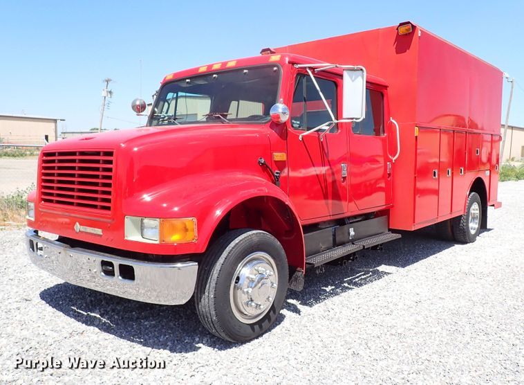 image for item LK9034 1993 International 4700  Crew Cab utility / service truck