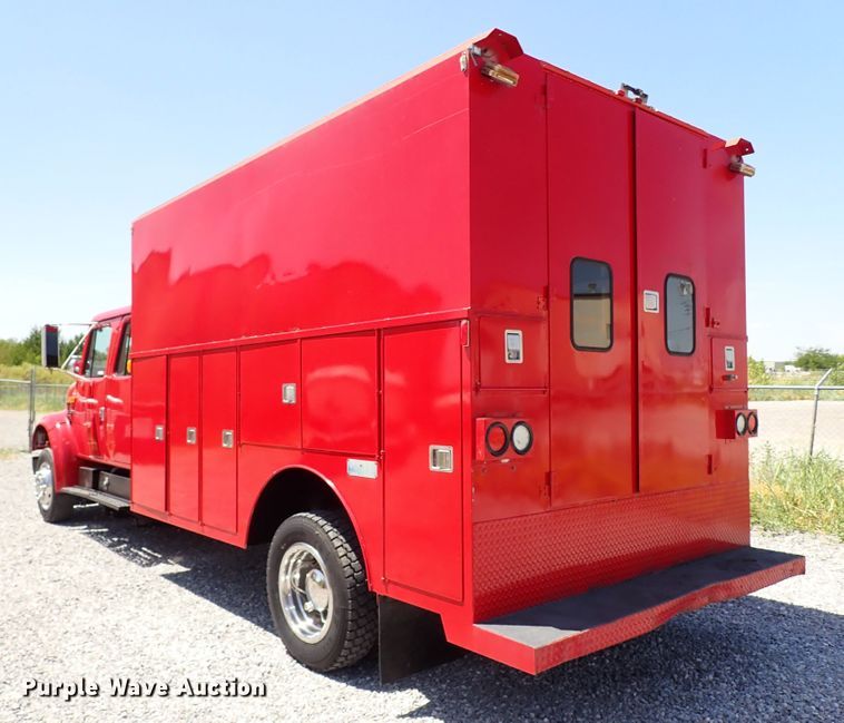 image for item LK9034 1993 International 4700  Crew Cab utility / service truck