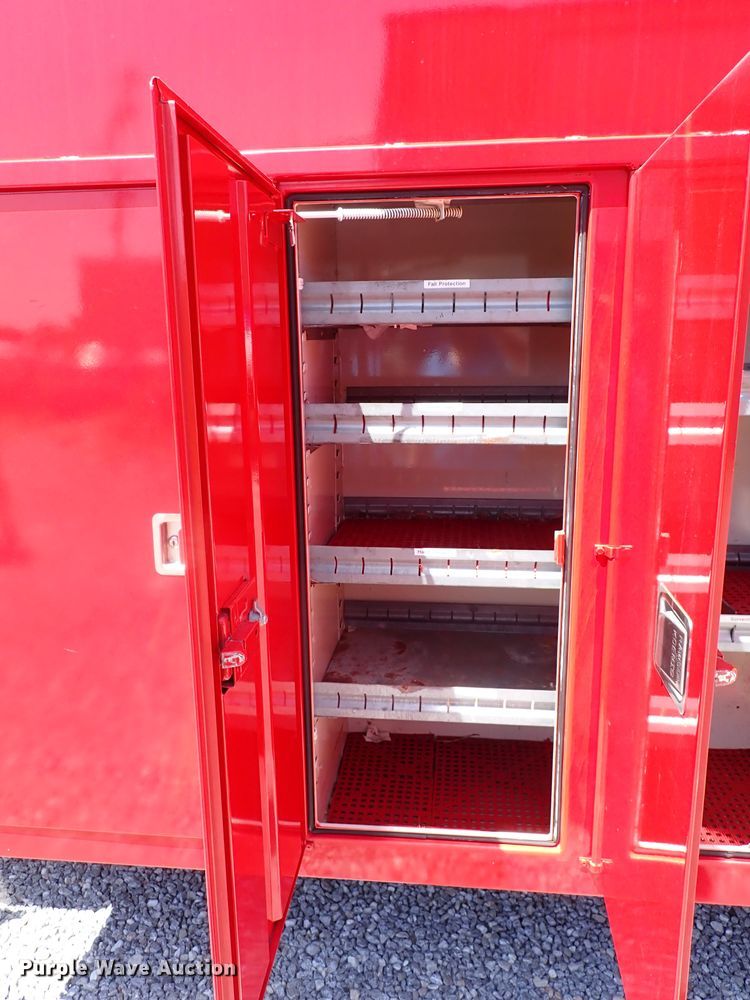 image for item LK9034 1993 International 4700  Crew Cab utility / service truck