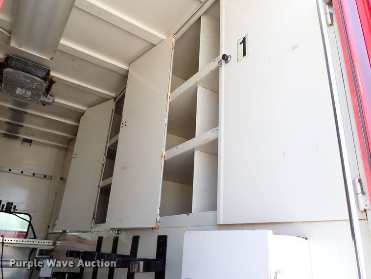 image for item LK9034 1993 International 4700  Crew Cab utility / service truck