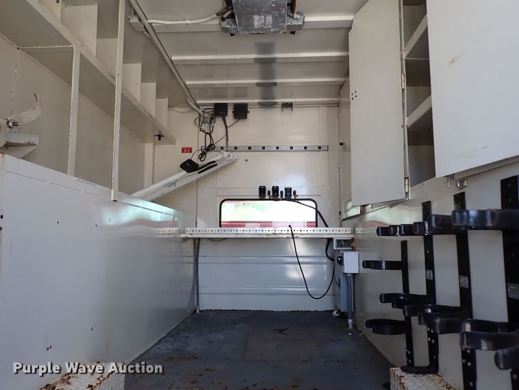 image for item LK9034 1993 International 4700  Crew Cab utility / service truck