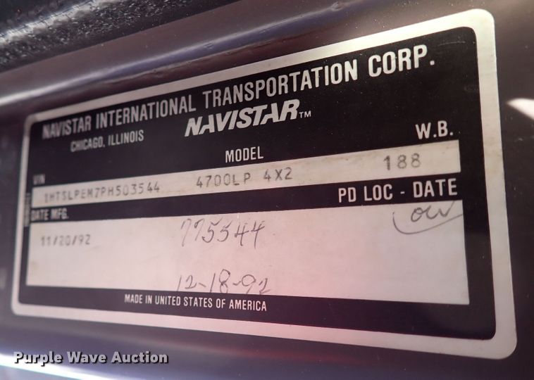 image for item LK9034 1993 International 4700  Crew Cab utility / service truck