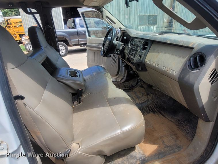 image for item LM9607 2008 Ford F450 Super Duty  flatbed truck