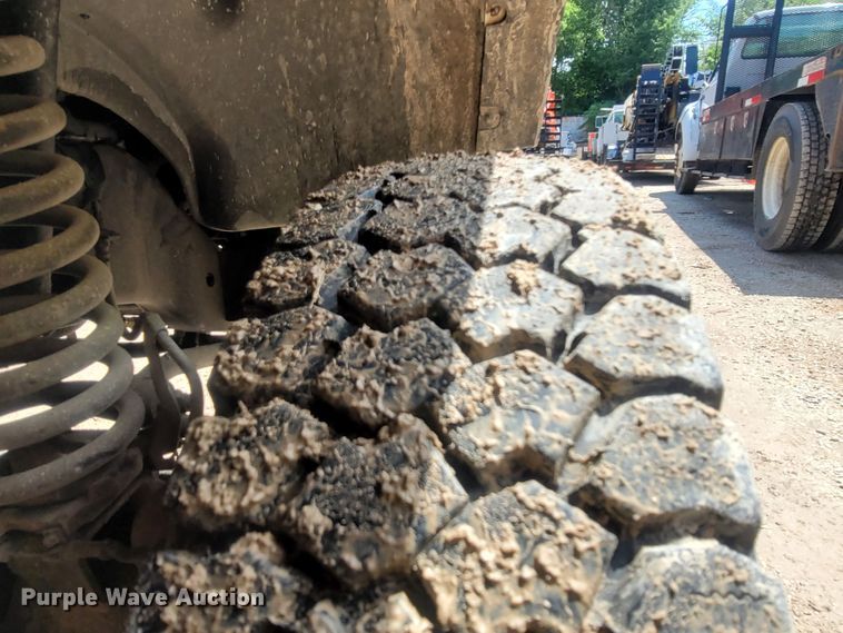 image for item LM9607 2008 Ford F450 Super Duty  flatbed truck