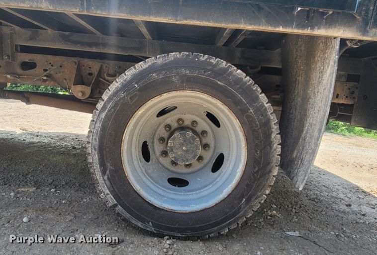 image for item LM9607 2008 Ford F450 Super Duty  flatbed truck