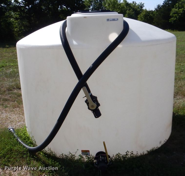 image for item LP9526 Poly tank