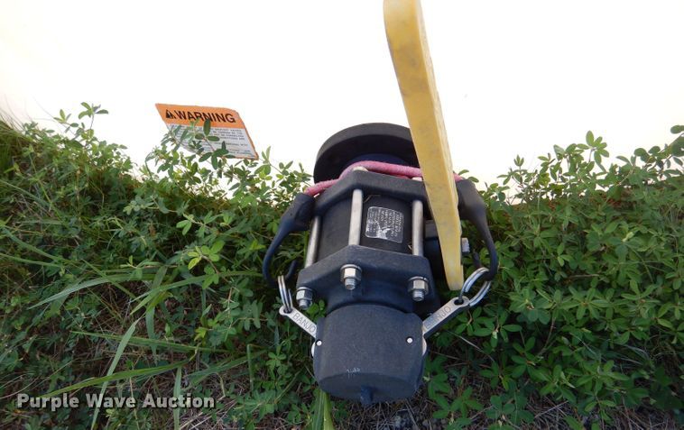 image for item LP9526 Poly tank