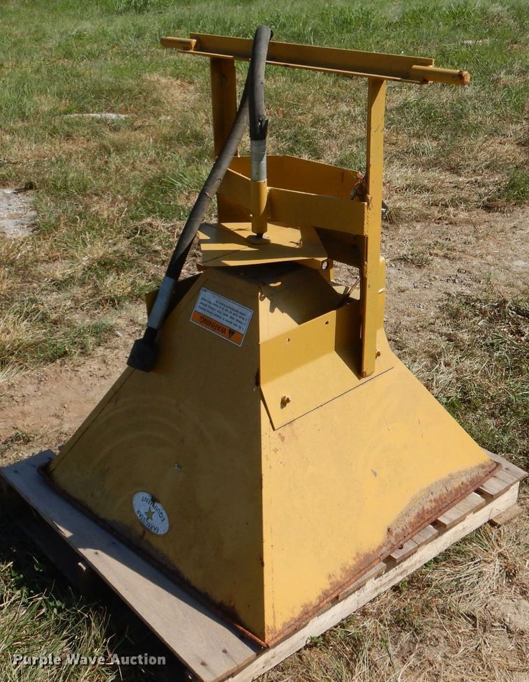 image for item LP9529 Farm Star  spreader