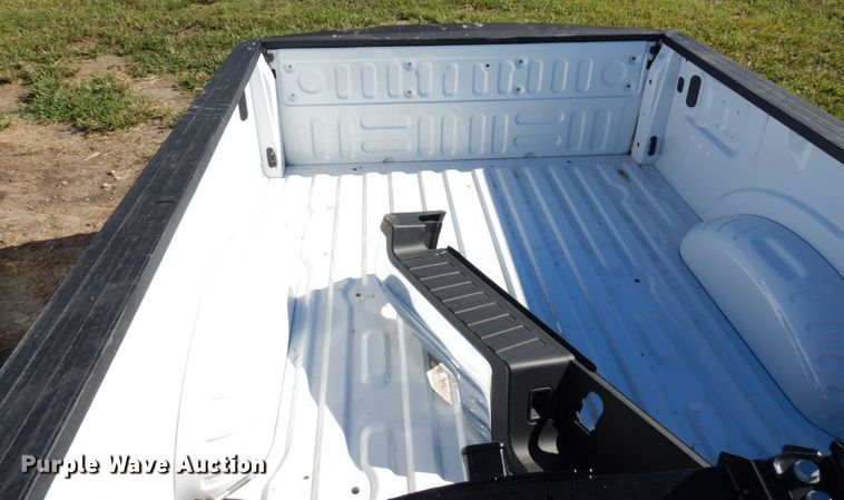 image for item LY9043 2022 Ford F250  pickup truck bed