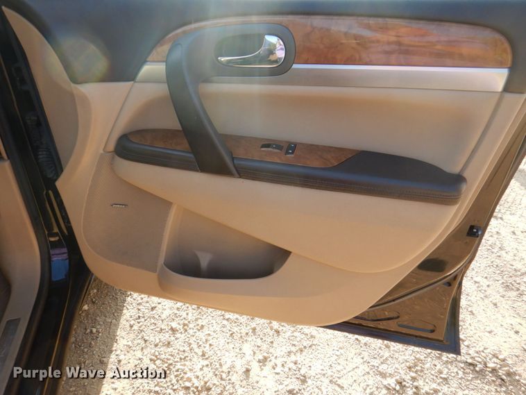 image for item MF9156 2008 Buick Enclave CXL  SUV