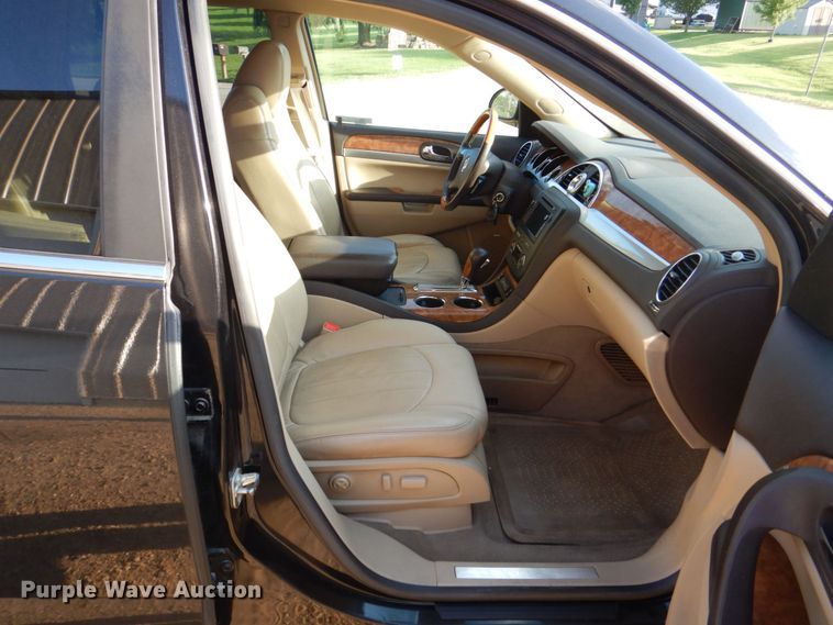 image for item MF9156 2008 Buick Enclave CXL  SUV