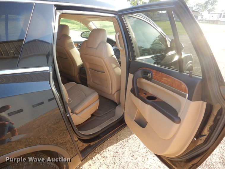 image for item MF9156 2008 Buick Enclave CXL  SUV