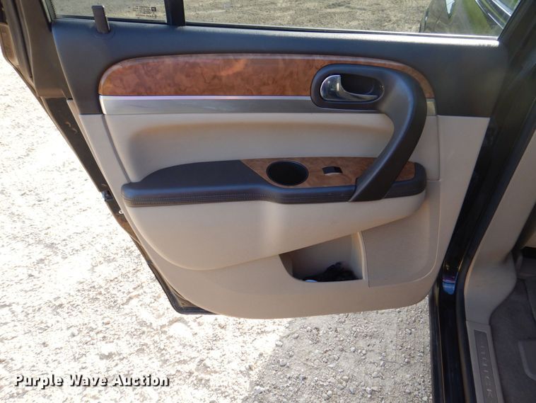 image for item MF9156 2008 Buick Enclave CXL  SUV