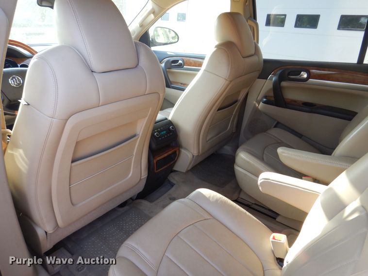 image for item MF9156 2008 Buick Enclave CXL  SUV