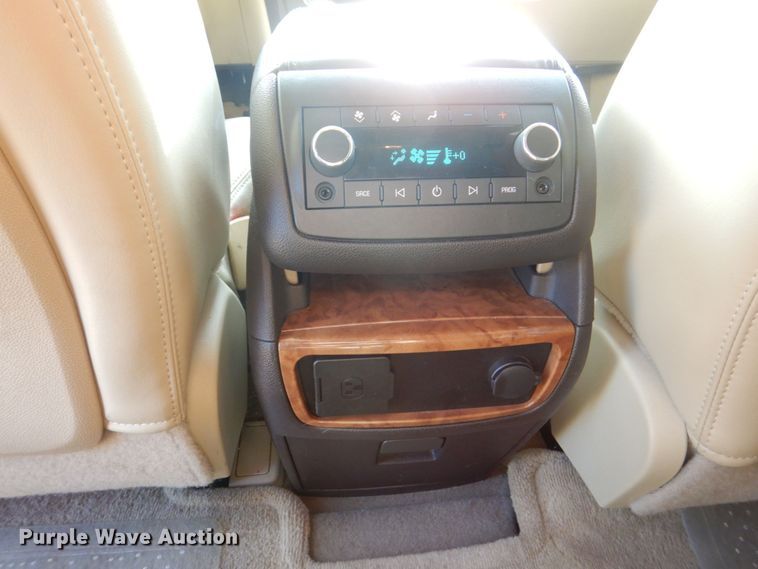 image for item MF9156 2008 Buick Enclave CXL  SUV