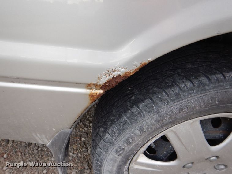 image for item MF9160 2001 Toyota Camry LE