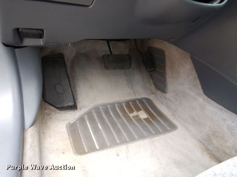 image for item MF9160 2001 Toyota Camry LE