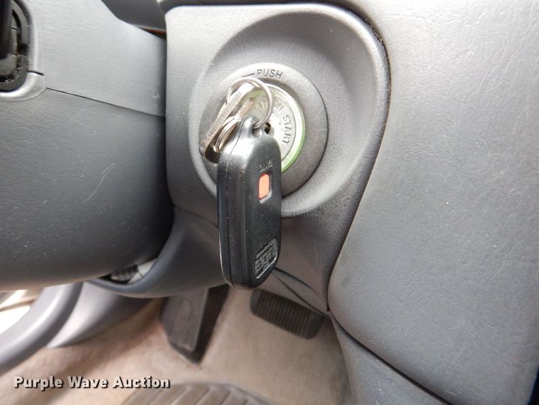 image for item MF9160 2001 Toyota Camry LE