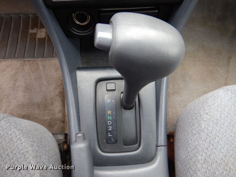 image for item MF9160 2001 Toyota Camry LE