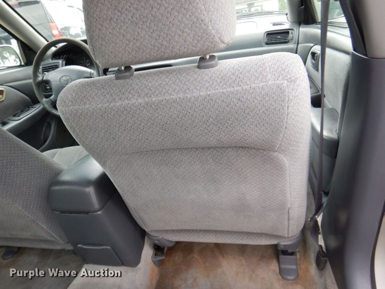 image for item MF9160 2001 Toyota Camry LE