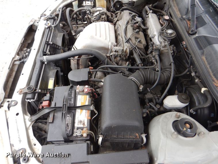 image for item MF9160 2001 Toyota Camry LE