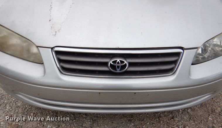 image for item MF9160 2001 Toyota Camry LE