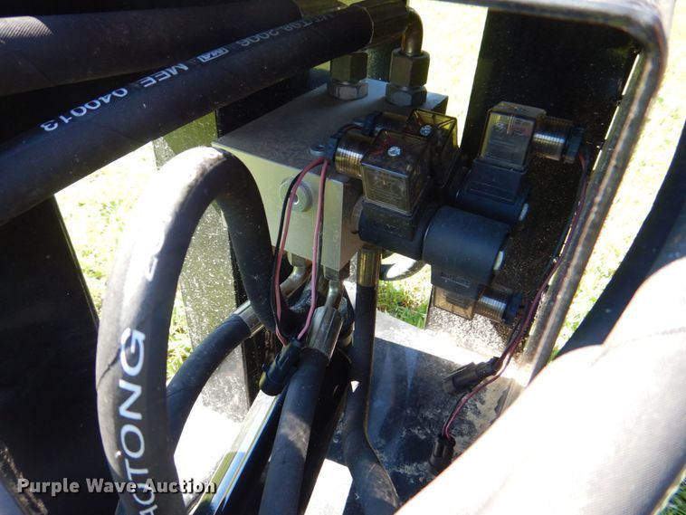 image for item MF9185 2021 TopCat BDRC  skid steer side boom rotary mower