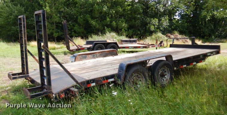 image for item MF9741 2017 DCT  equipment trailer