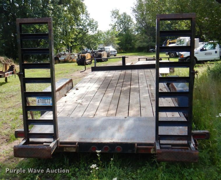 image for item MF9741 2017 DCT  equipment trailer