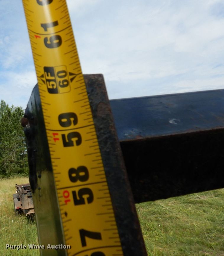 image for item MF9741 2017 DCT  equipment trailer