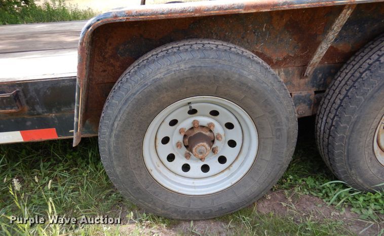 image for item MF9741 2017 DCT  equipment trailer