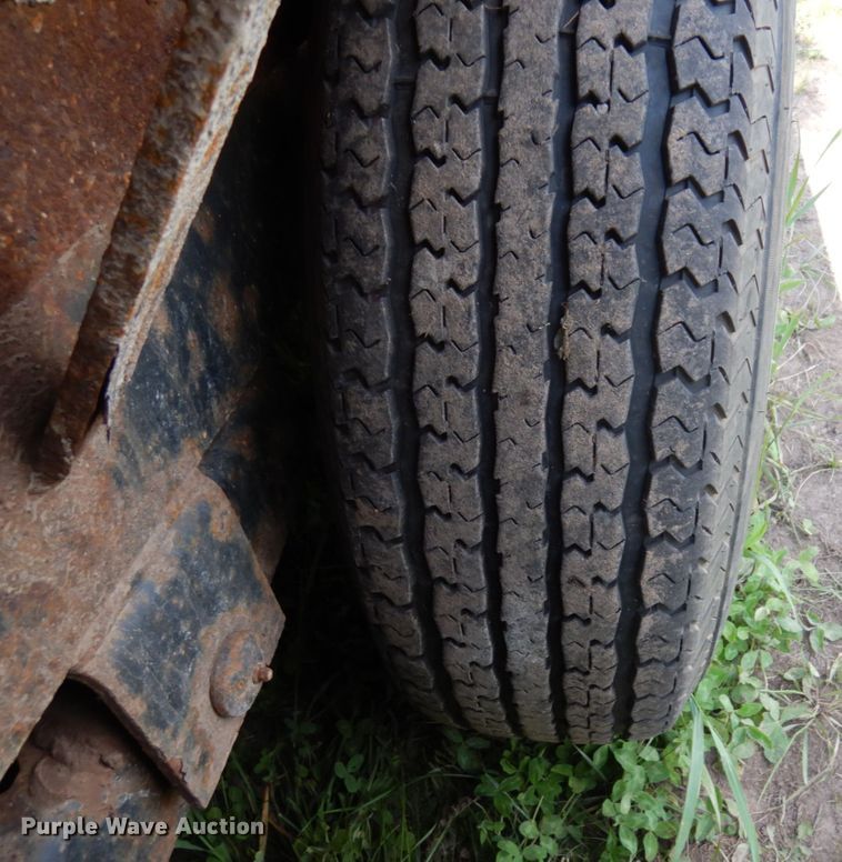 image for item MF9741 2017 DCT  equipment trailer