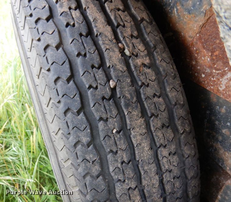 image for item MF9741 2017 DCT  equipment trailer